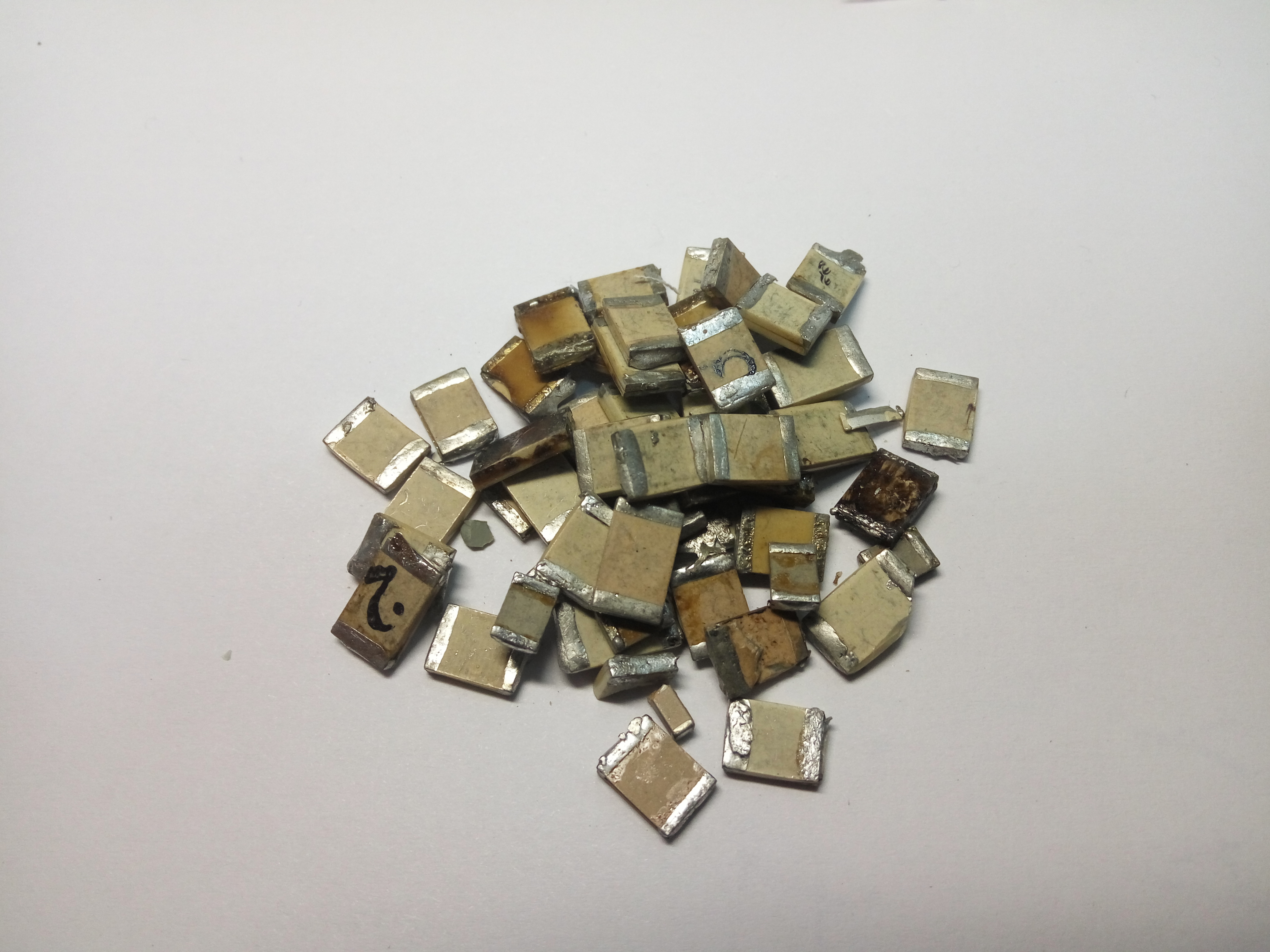 К10-43 безкорпусные Конденсаторы